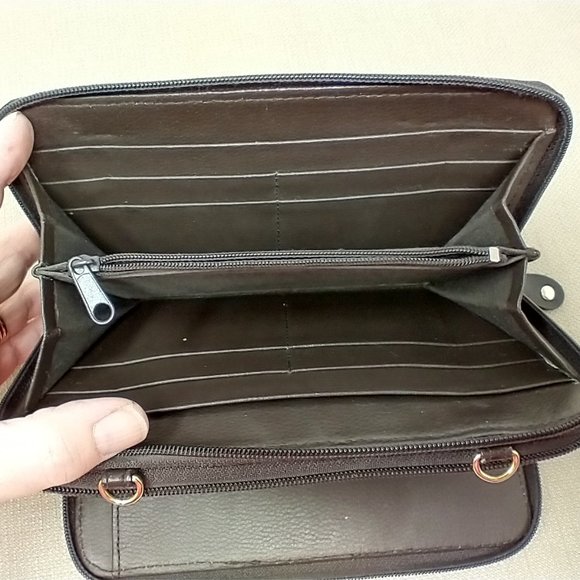 CHOCOLATE BROWN LEATHER ORGANIZER WALLET - Picture 5 of 10